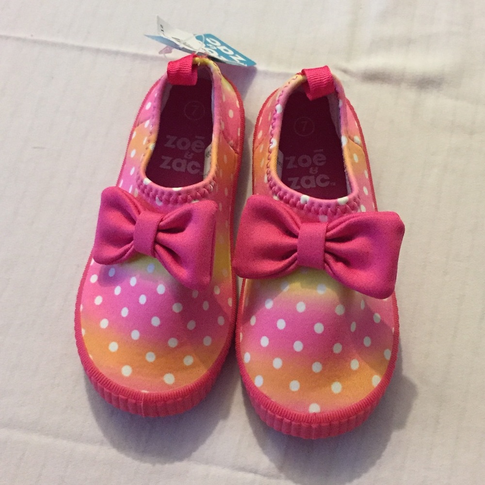 NWT 🎀👙Swim Shoes